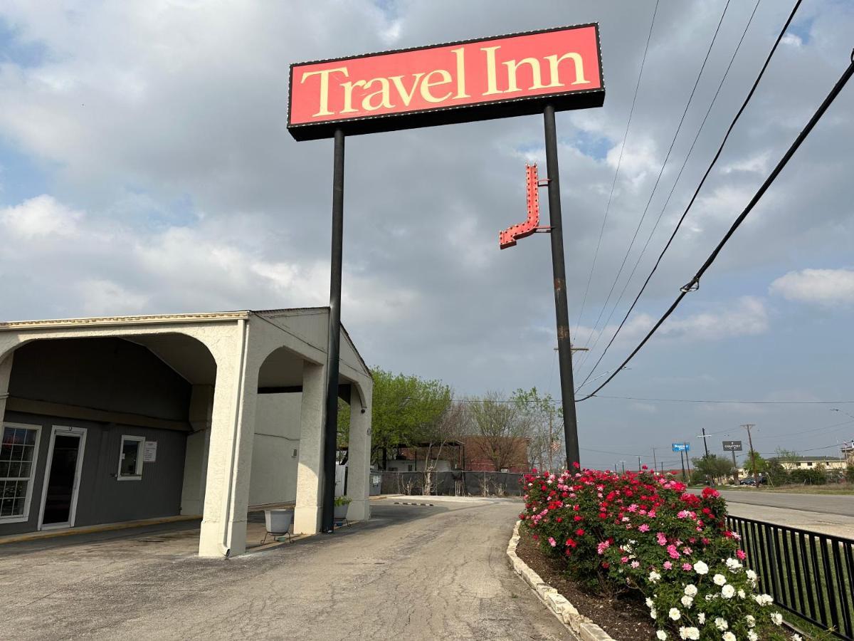Travel Inn Lackland Sea World Сан-Антонио Экстерьер фото